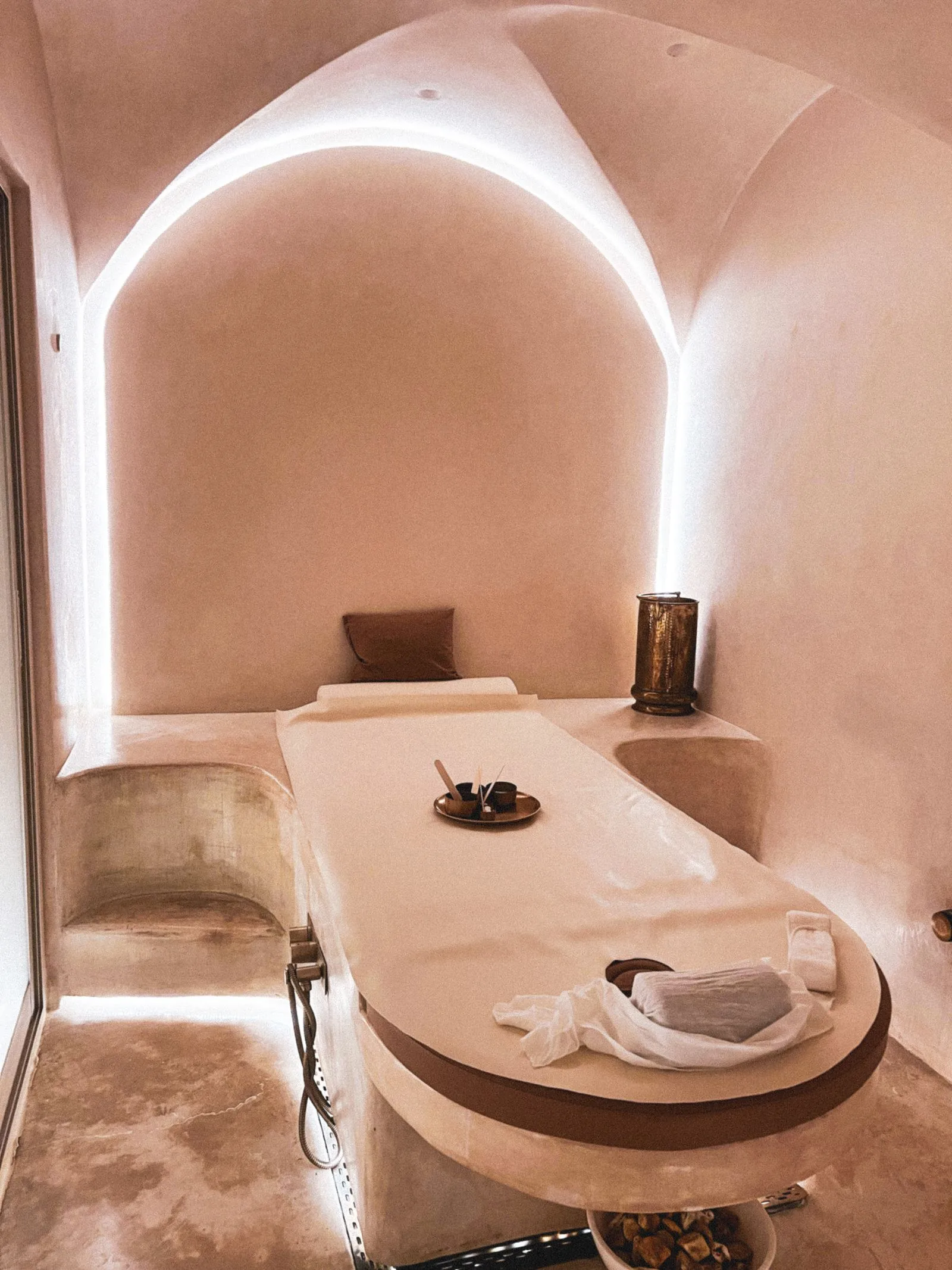 Treatment room at Aurevia Skin & Aesthetics, Baner
