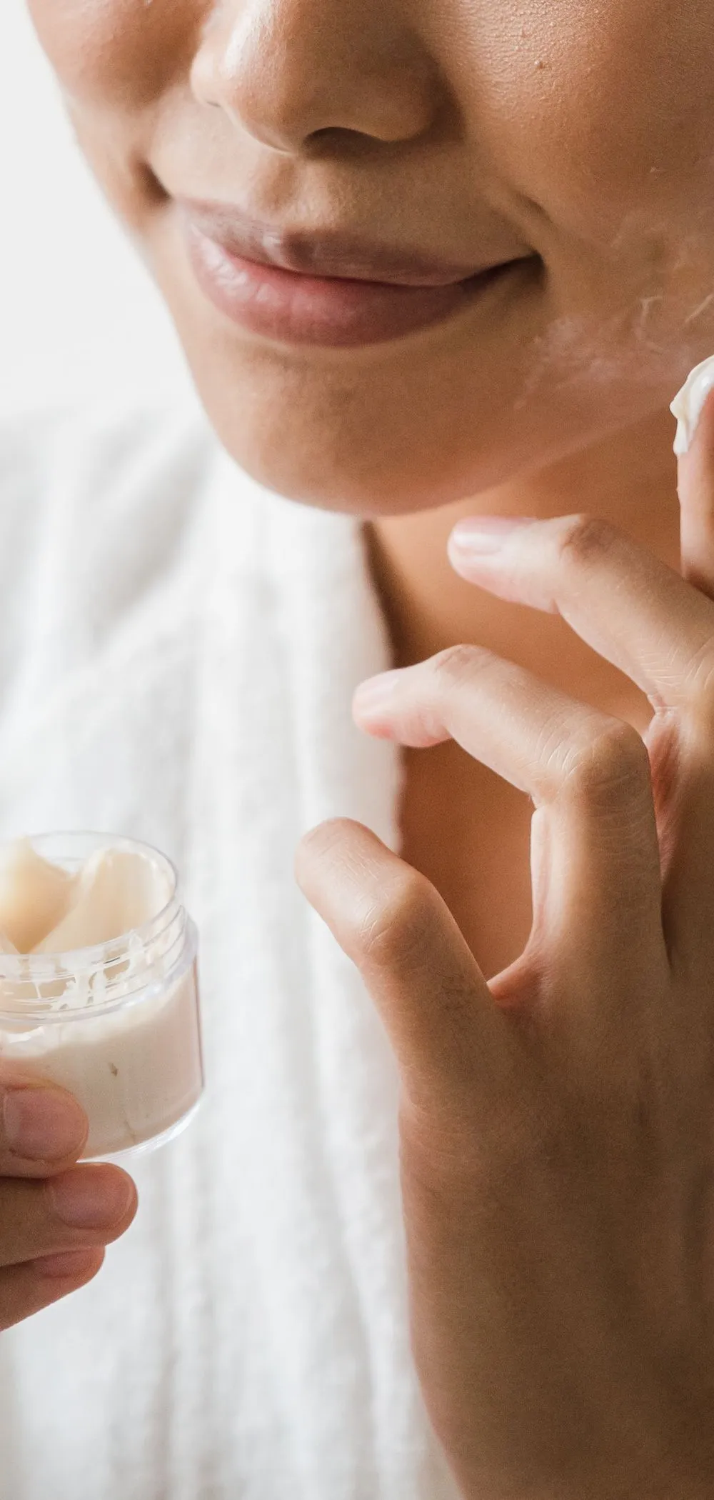 Skincare Routine vs Dermatologist Treatment: When Do You Need Which?